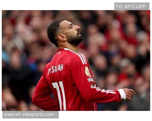 卡拉格盛赞曼联客场远征军：他们用歌声点亮每一个战场