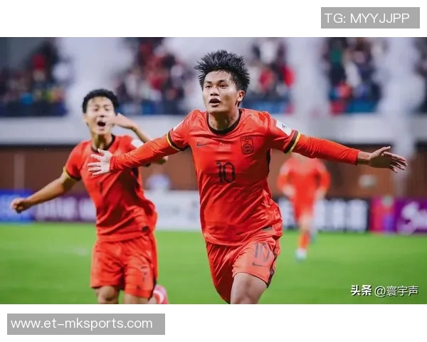 苏超“泰”精彩，黑马过“南”关——足球奇迹的华丽演绎